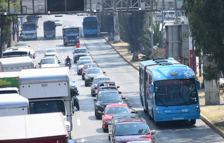 Emplean nuevas cámaras para vigilar el cumplimiento del reglamento de tránsito y mejorar la seguridad