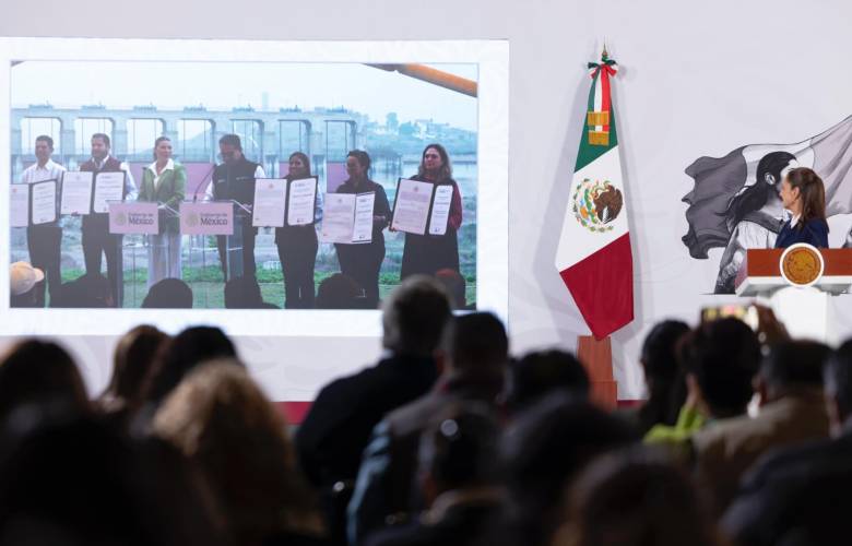 Entrega Sheinbaum concesiones de agua en Baja California y garantiza abasto por 30 años