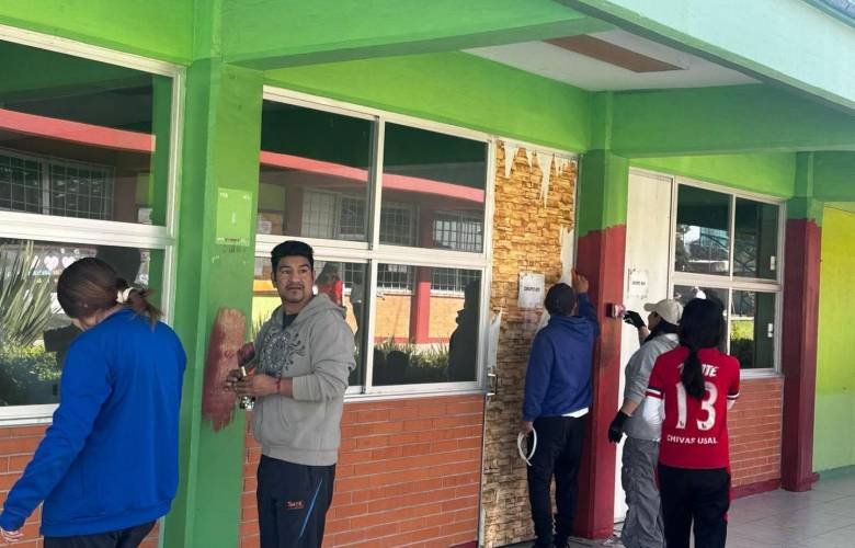 Participan miles de toluqueños en jornadas para mejorar escuelas y espacios públicos