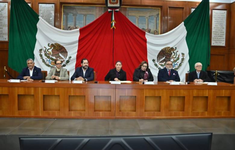 Destaca Francisco Vázquez liderazgo de la mujer en la política