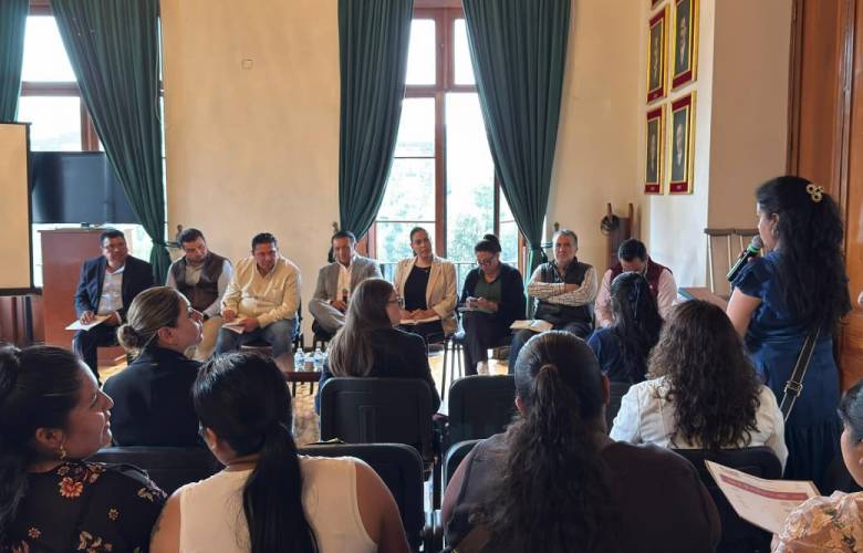 Dialoga Toluca con delegaciones para fortalecer el abasto de agua
