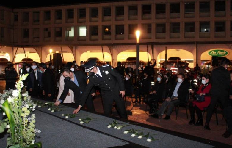 Realizan homenaje a víctimas de Covid-19 en el Edoméx  