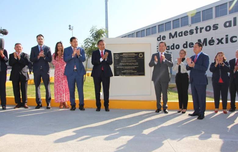 SMSEM inaugura Plaza de la Unidad Sindical