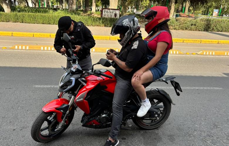 Prioriza Ricardo Moreno la campaña “Cascos que cuentan historias” para salvar vidas en Toluca