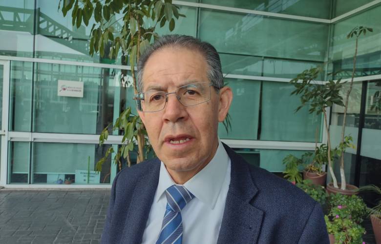 Exigen liquidación 145 extrabajadores del Infoem, advierten protestas
