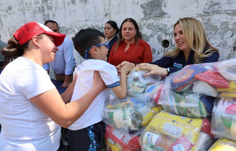 Mantiene Romina Contreras liderazgo como la alcaldesa mejor calificada del Estado de México y del país