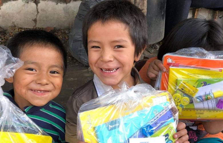 Convocan a donar útiles para estudiantes de escasos recursos