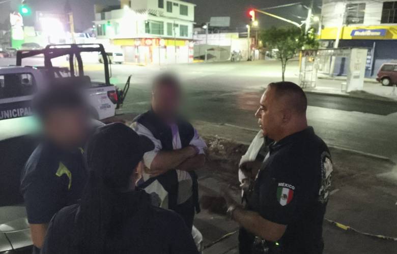 Policías municipales evitan suicidio de joven en Ecatepec