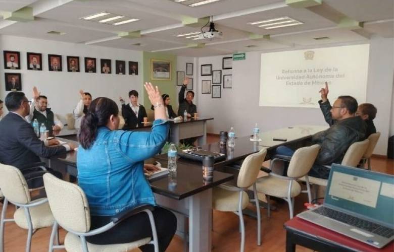 Avanza reforma a la Ley de la UAEMéx con respaldo de 38 espacios universitarios
