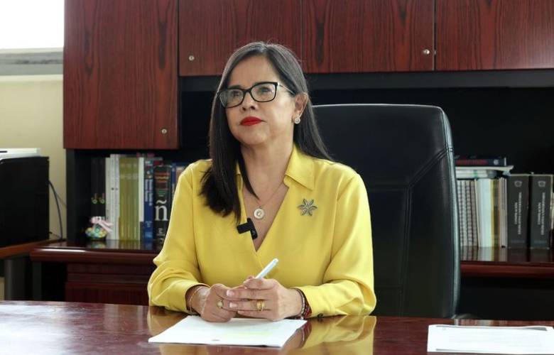 Acerca UAEMéx servicios móviles del SAT para facilitar trámites fiscales