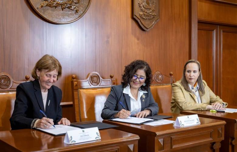 Recibe UAEMéx Bandera de la Paz y presenta decálogo para fortalecer espacios seguros