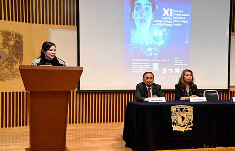 Evolución de la industria cosmética precisa de la IA, subraya Perla Carolina Castañeda