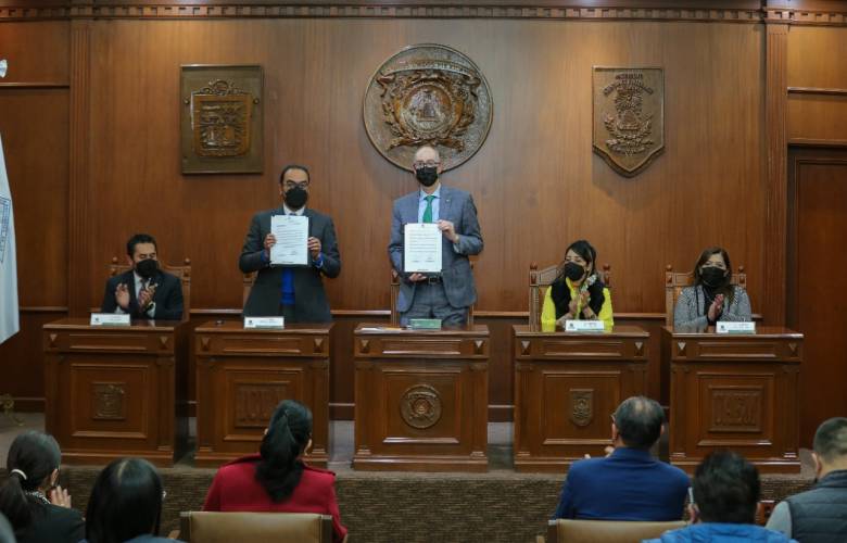 Firma UAEMéx convenios salariales 2022