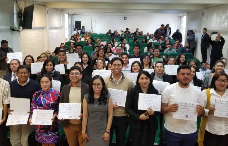 Concluye novena promoción del diplomado 