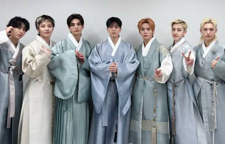 Deja Sheinbaum abierta posibilidad de que Stray Kids se presente en el Zócalo