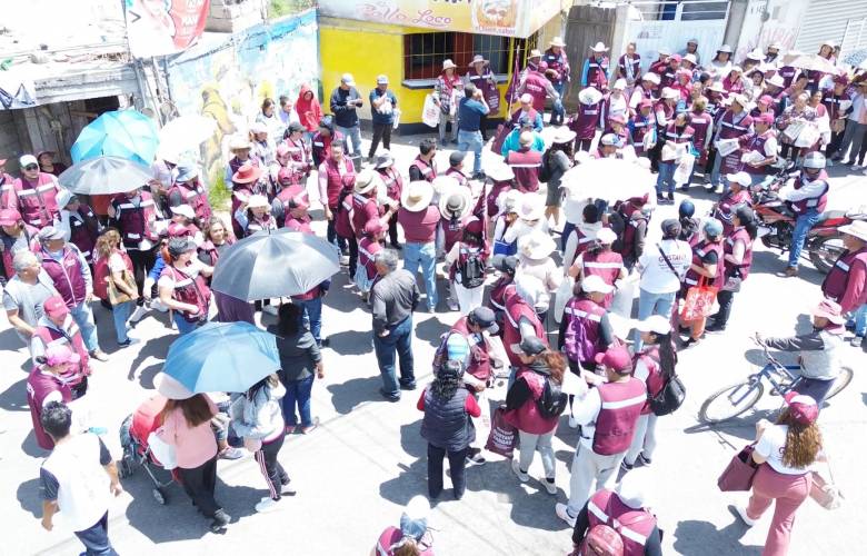 Mantiene Gustavo Vargas presencia entre la gente de Zinacantepec con “Ponte Vargas”