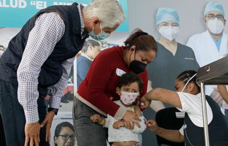 Llama Alfredo del Mazo a sociedad mexiquense a acudir a vacunarse y prevenir contagios de Covid-19