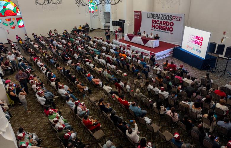 Afirman que cientos de líderes priistas renuncian a la causa de Melisa Vargas para sumarse a Ricardo Moreno