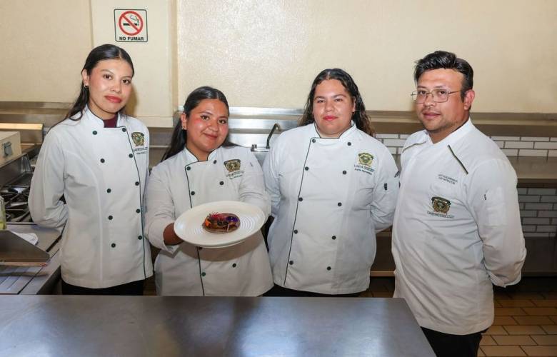 Alumnas de la UAEMéx logran segundo lugar en Concurso del Taco 2026