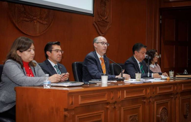 Aumenta UAEMéx oferta de diplomados superiores para la profesionalización de egresados