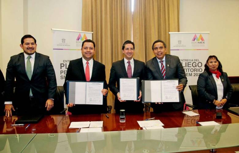 Pugna sel SMSEM por mejoras salariales y prestaciones para docentes en los 125 municipios