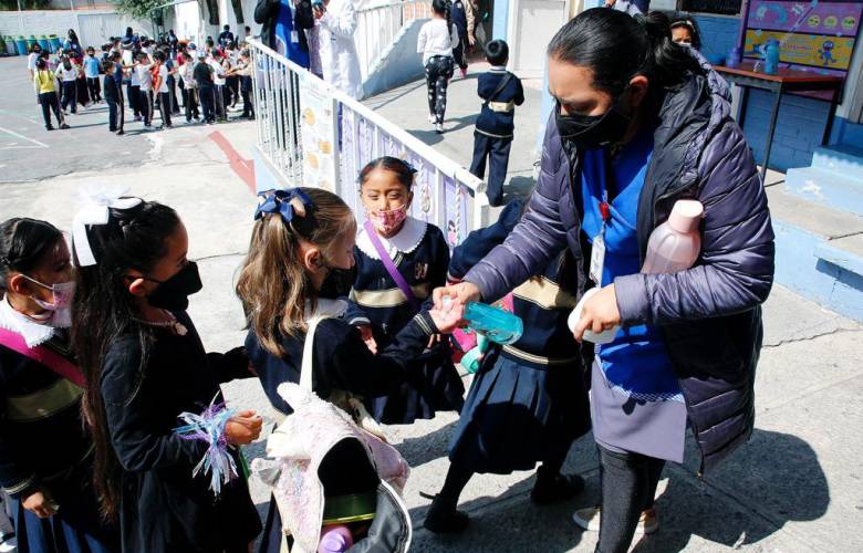 Vuelven a clases más de tres millones de estudiantes en el nuevo ciclo escolar 22-23