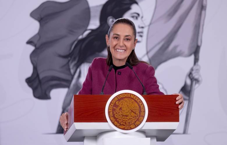 Llama Sheinbaum a regular uso de redes sociales en menores para proteger su desarrollo