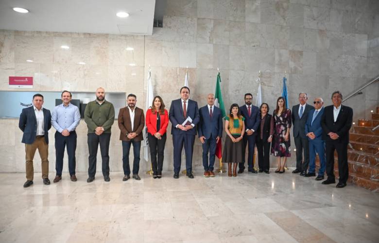 Garantiza SICT recursos para SENEAM y AFAC y anuncia renovación de torres de control