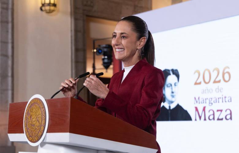 Firma Sheinbaum decreto para reforzar la transparencia y publicar contratos del Gobierno cada mes