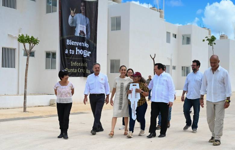Entrega Claudia Sheinbaum las primeras 432 viviendas del programa Vivienda para el Bienestar en Yucatán