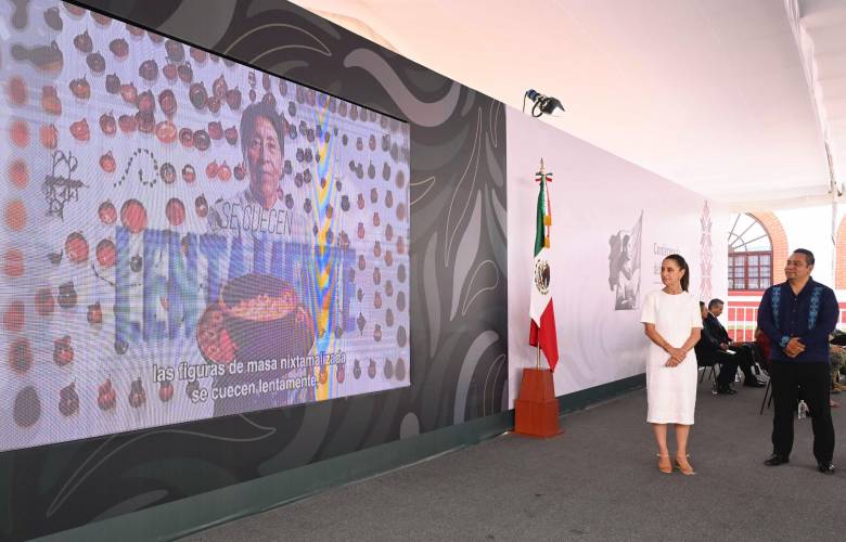 Entrega Sheinbaum viviendas y apoyos patrimoniales a familias de Morelos