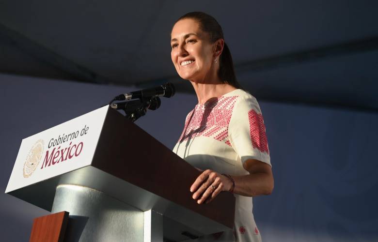 Reafirma Sheinbaum defensa de la soberanía y llama a gobernar con honestidad
