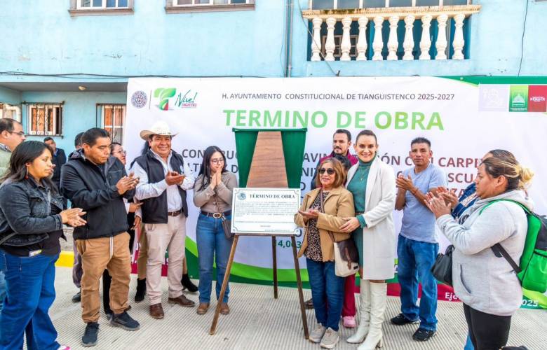 Entrega la Presidenta Municipal Erika Olea De la Torre pavimentación de calle en San Pedro Tlaltizapán