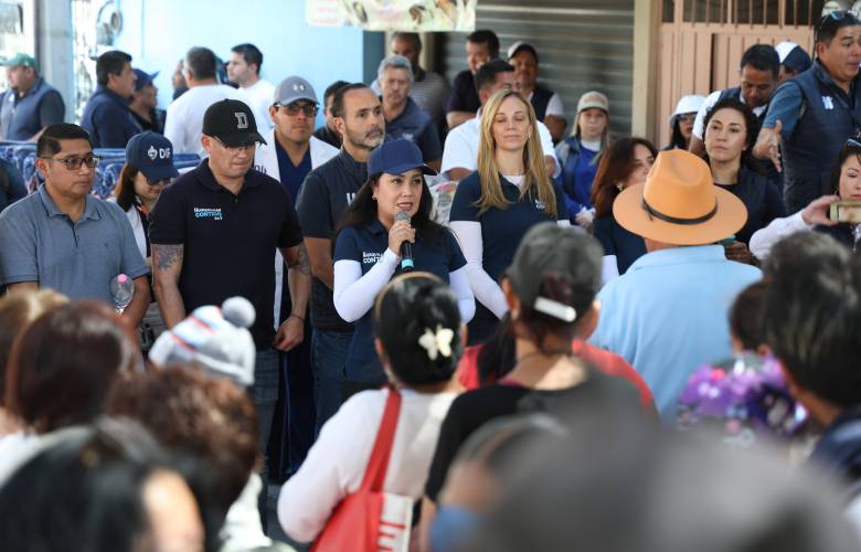 Mejora Huixquilucan movilidad con repavimentación de calle en constituyentes de 1917