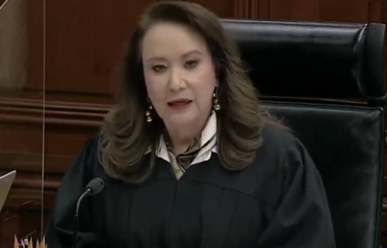 La FES Aragón confirma que Yasmín Esquivel copió su tesis de licencitura