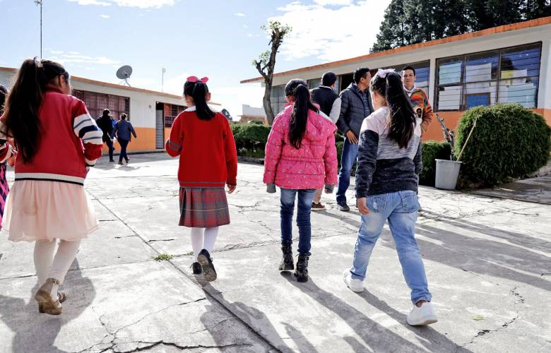 Brinda GEM apoyo socioemocional para fortalecer a la comunidad escolar en Texcapilla, a través del CONVIVE