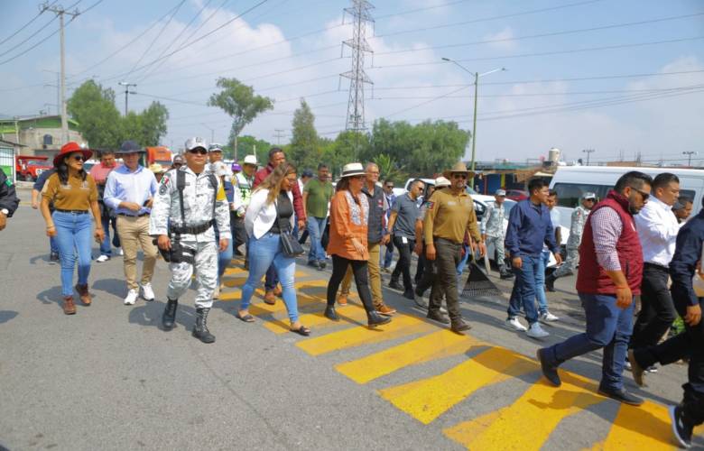 Con Rastrillo Social retiran 1500 toneladas de obstáculos en vía pública