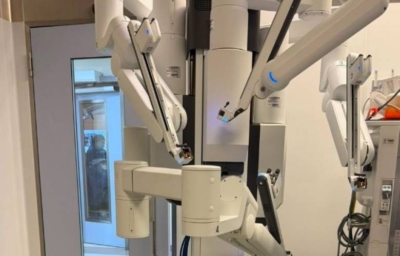 Extirpa ISSSTE tumor renal con robot Da Vinci a paciente de 72 años