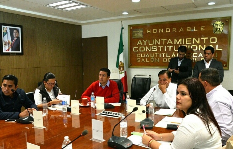 Solicitan agilizar regulación de tarifas de estacionamientos