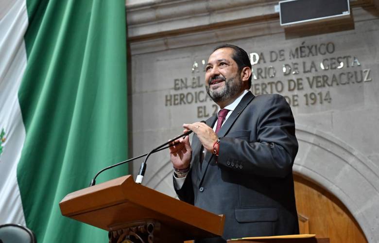 Reelige Congreso a Francisco Vázquez al frente de la Jucopo