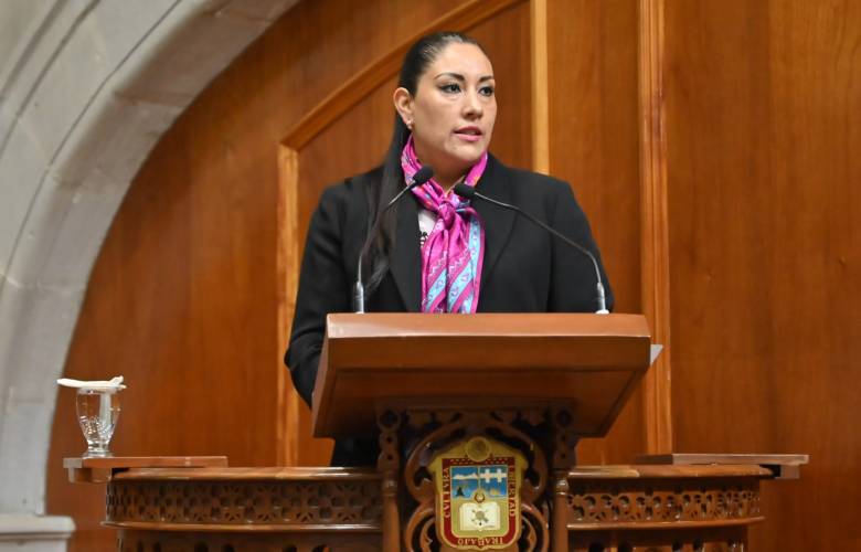 Propone Martha Camacho declarar el 14 de octubre como Día de la Costura Mexiquense