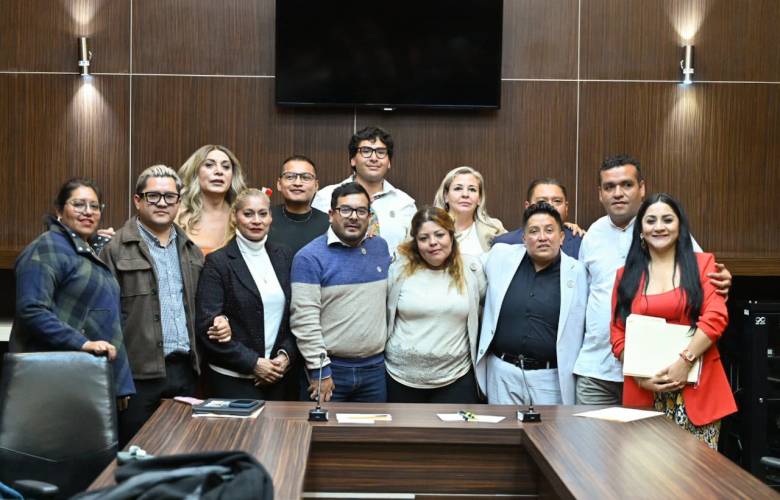 Respalda diputada Esmeralda Navarro a directora del Hospital de Alta Especialidad de Zumpango ante protestas