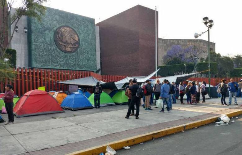 Suspenden nuevamente discusión de reforma educativa por cnte