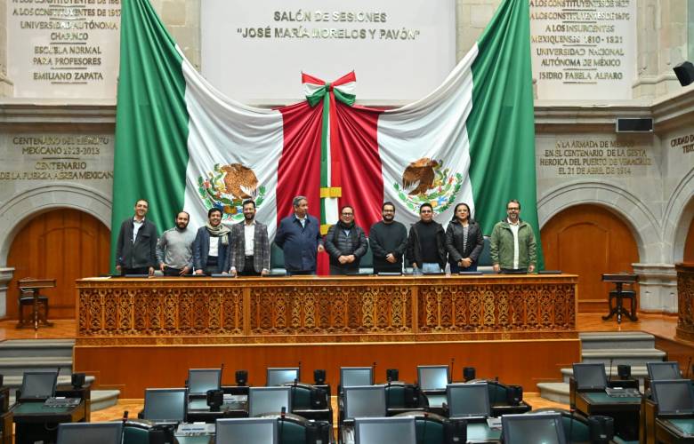 Promueve Martha Camacho el quehacer legislativo entre estudiantes del Colegio de Morelos