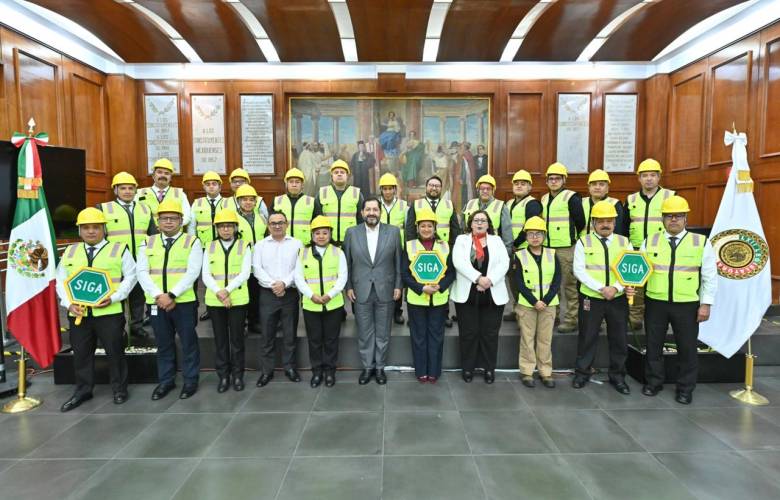 Entrega Jucopo equipo de protección civil a personal del Congreso