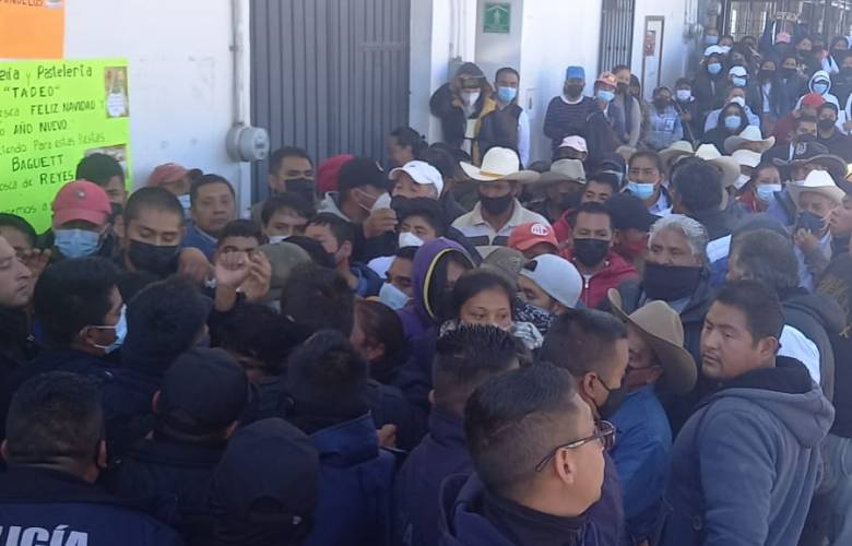 Morena exige sanciones por agresión a alcaldesa de Amanalco