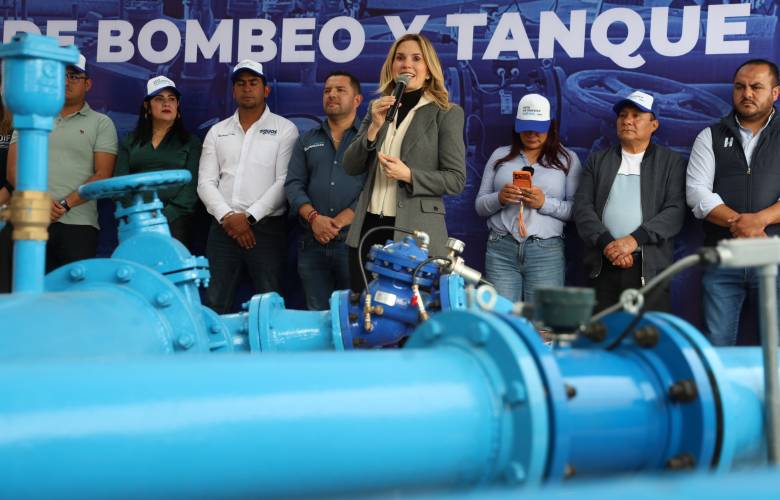 Huixquilucan entrega remodelación de sistema y tanque hidráulico