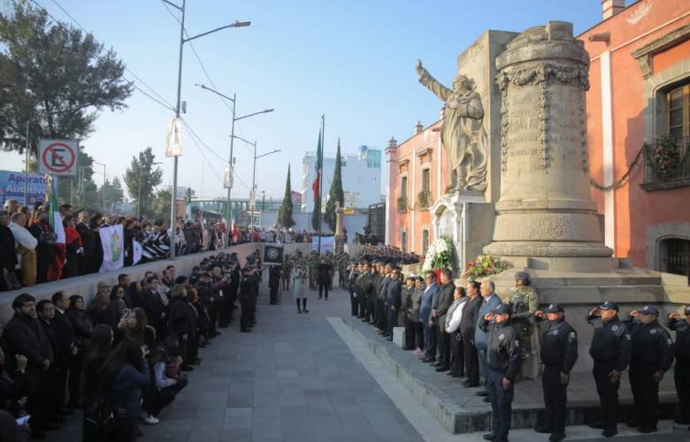 Con desfile recuerdan el 210 aniversario luctuoso del Generalísimo José María Morelos