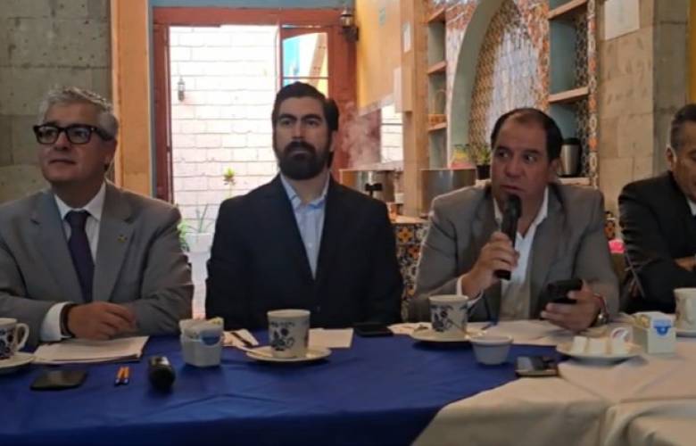 Esperan comerciantes ventas decembrinas de 73 mil 205 MDP