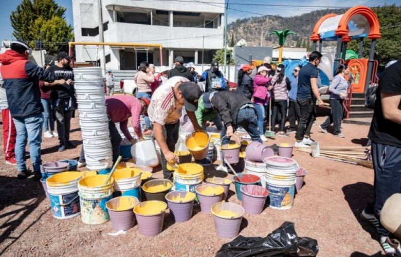 Toluqueños y gobierno transforman espacios públicos en lugares seguros y limpios